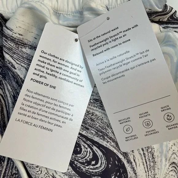 Athleta Crossroads Short Sumi Marble Light Blue S NWT - Picture 7 of 10